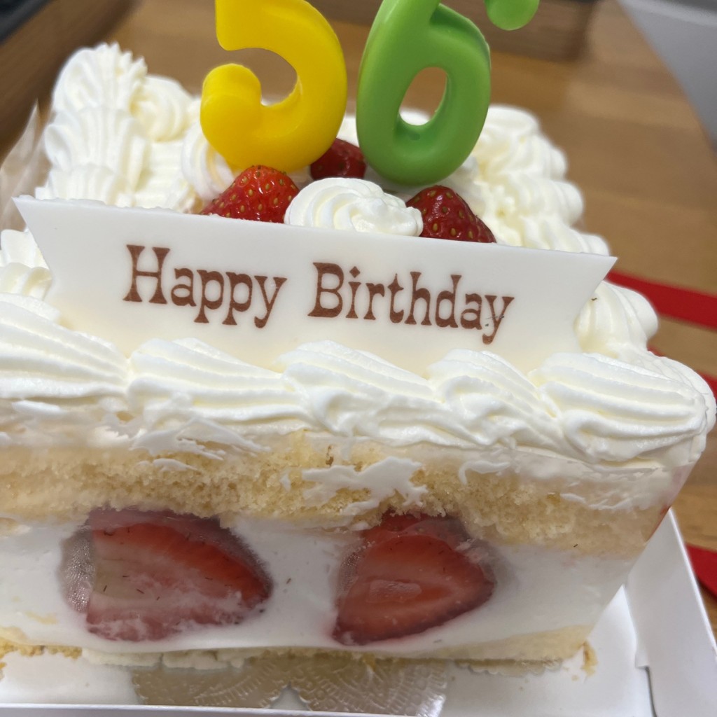 ユーザーが投稿したショートケーキの写真 - 実際訪問したユーザーが直接撮影して投稿した上野ケーキ柿の木坂 Quatre 上野店の写真