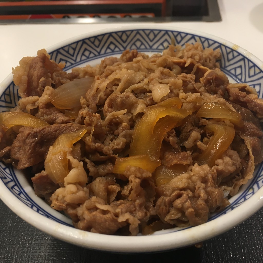 ユーザーが投稿した牛丼の写真 - 実際訪問したユーザーが直接撮影して投稿した山田西牛丼吉野家 吹田山田店の写真