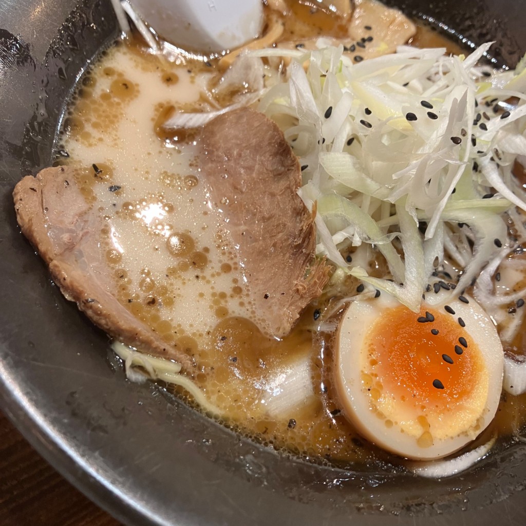 ユーザーが投稿した黒ラーメンの写真 - 実際訪問したユーザーが直接撮影して投稿した堀越ラーメン専門店はやたろう 袋井店の写真