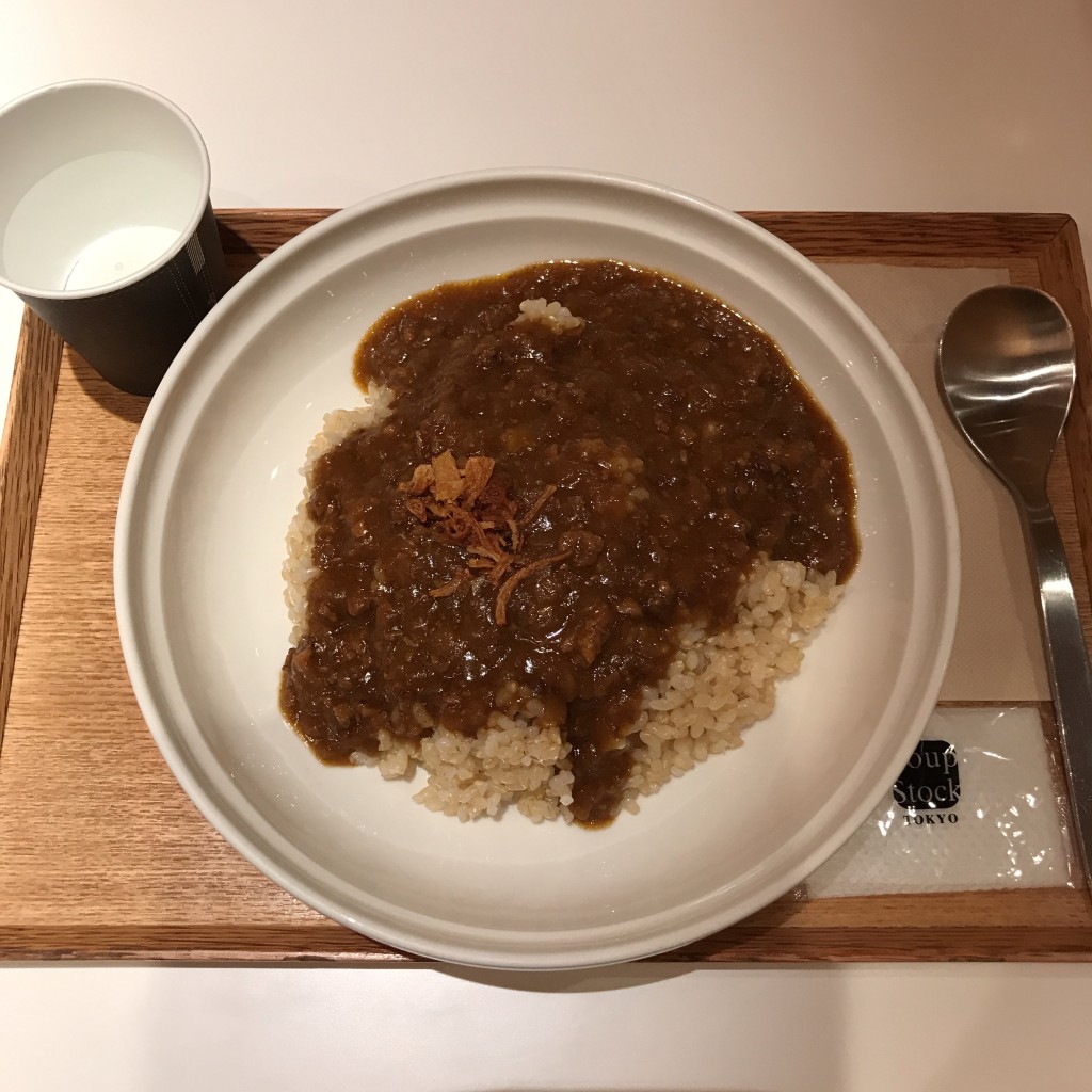 ユーザーが投稿したいちじくチャツネのキーマカレーの写真 - 実際訪問したユーザーが直接撮影して投稿した博多駅中央街洋食スープストックトーキョー アミュプラザ博多店の写真