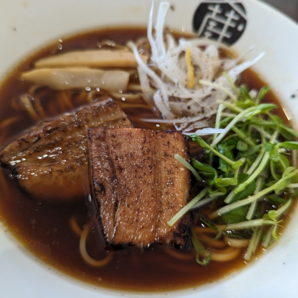 ユーザーが投稿した醤油ラーメンとしらすご飯の写真 - 実際訪問したユーザーが直接撮影して投稿した湯浅郷土料理湯浅 美味いもん倉の写真