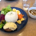 チーズハンバーグカレー - 実際訪問したユーザーが直接撮影して投稿した富戸カフェrestaurant&cafe LaChicの写真のメニュー情報