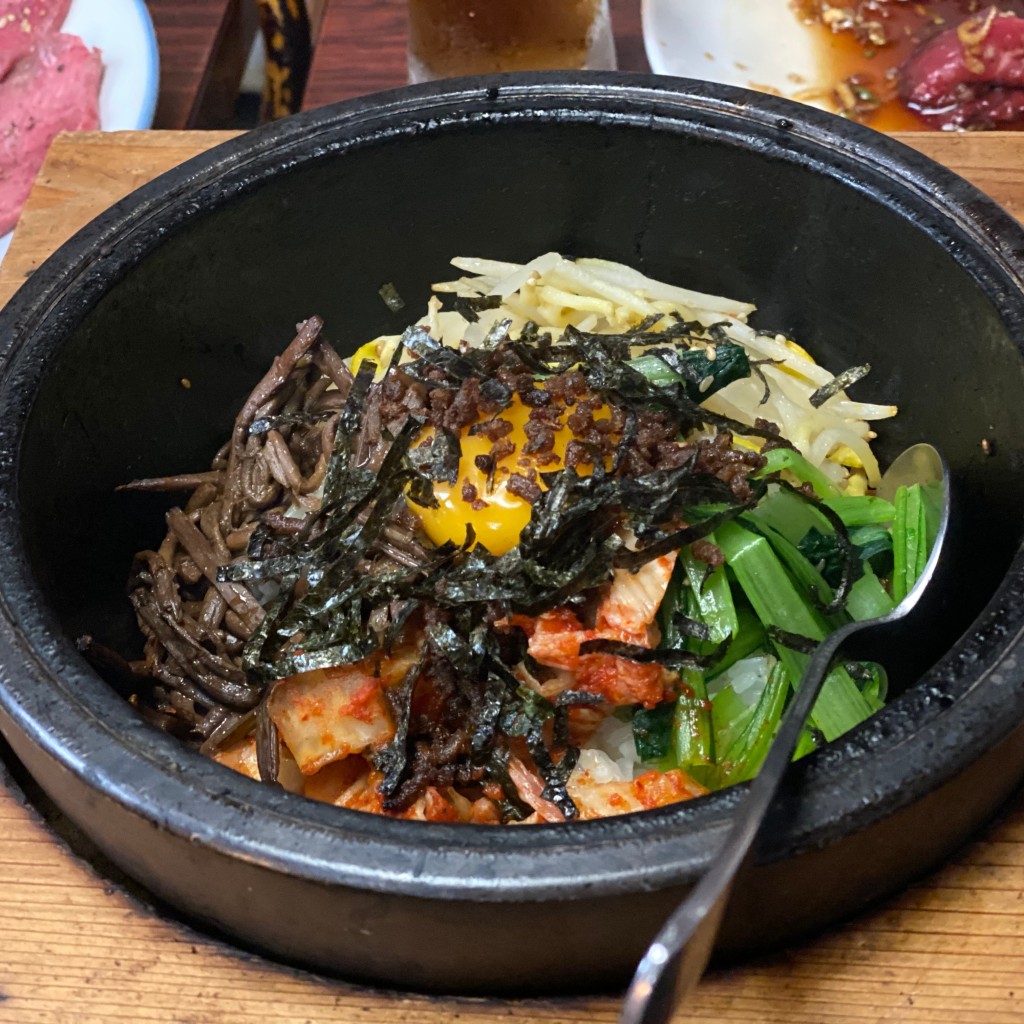 ユーザーが投稿した石焼ビビンバの写真 - 実際訪問したユーザーが直接撮影して投稿した東仲町肉料理食堂苑の写真