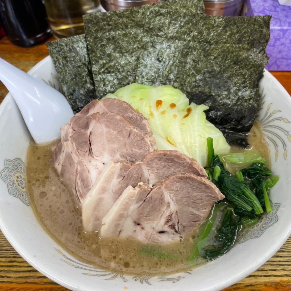 POPO_POPOさんが投稿した池辺町ラーメン専門店のお店横浜ラーメン厨房 うえむらや 池辺町本店/ヨコハマラーメンチュウボウ ウエムラヤ イコノベチョウホンテンの写真