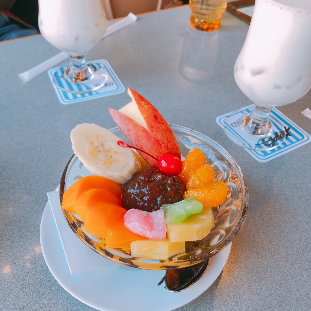 ユーザーが投稿したクリームあんみつの写真 - 実際訪問したユーザーが直接撮影して投稿した上野喫茶店ギャランの写真