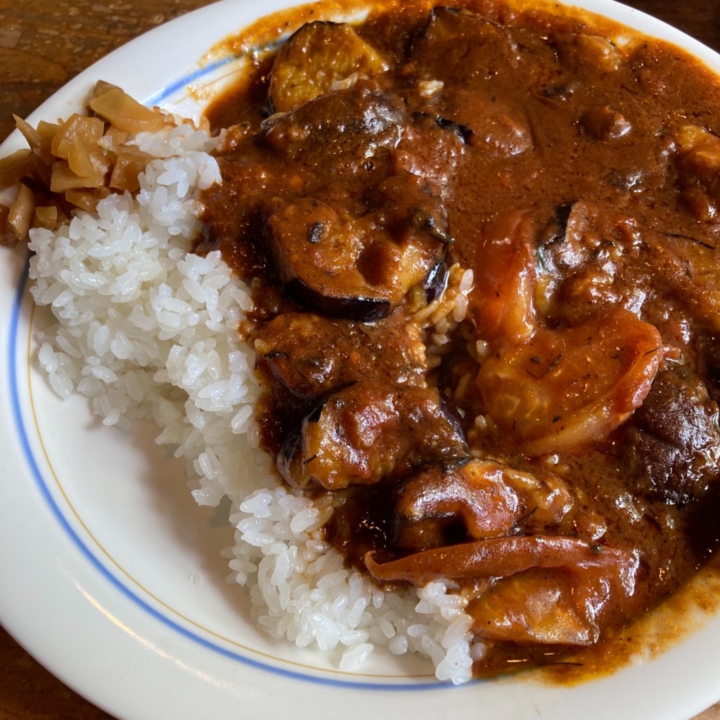 ユーザーが投稿したナスとトマトと椎茸のカレーの写真 - 実際訪問したユーザーが直接撮影して投稿した矢並町カフェカフェレスト 風乃森の写真