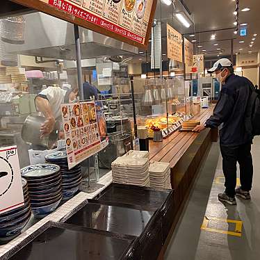 グルメリポートさんが投稿した佐古一番町うどんのお店丸亀製麺 徳島店/マルガメセイメン トクシマテンの写真