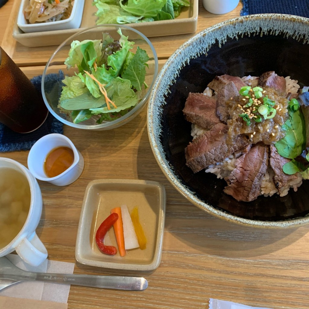 ユーザーが投稿したステーキプレートの写真 - 実際訪問したユーザーが直接撮影して投稿した巽町肉料理HIBIKI SHOKUDOの写真