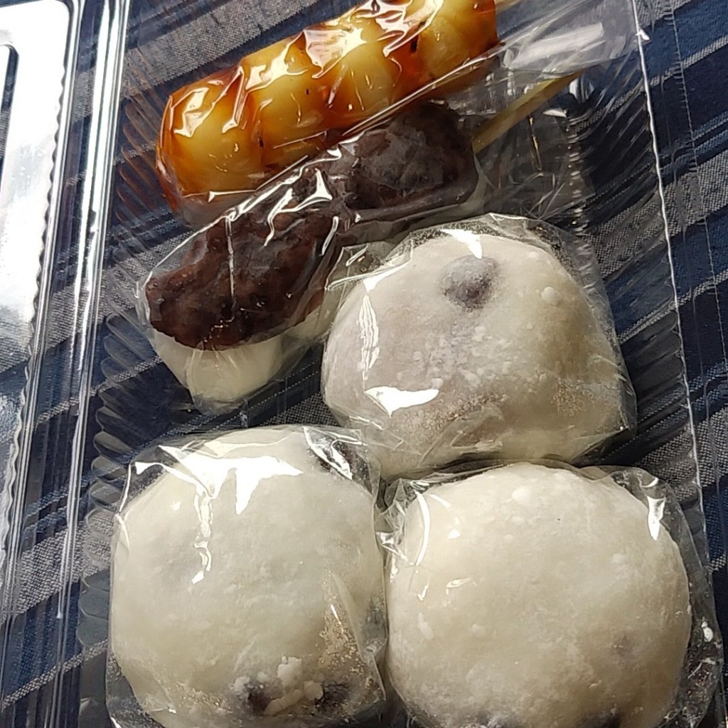 ユーザーが投稿した豆大福の写真 - 実際訪問したユーザーが直接撮影して投稿した子安通和菓子和菓子処 桃太郎の写真