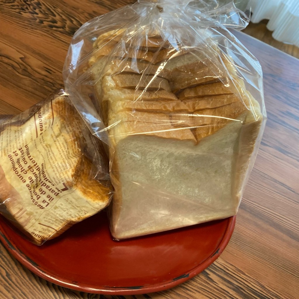 ユーザーが投稿したふんわり食パンの写真 - 実際訪問したユーザーが直接撮影して投稿した左京ベーカリーBAKERY GENの写真