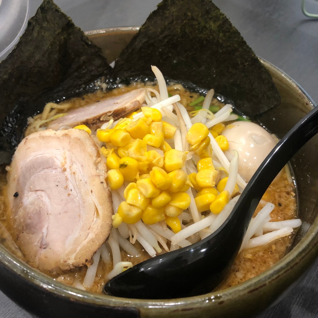 ユーザーが投稿した特みそこってりラーメン(背脂あり)の写真 - 実際訪問したユーザーが直接撮影して投稿した豊洲ラーメン専門店東京スタイルみそらーめん ど・みそ ららぽーと豊洲店の写真