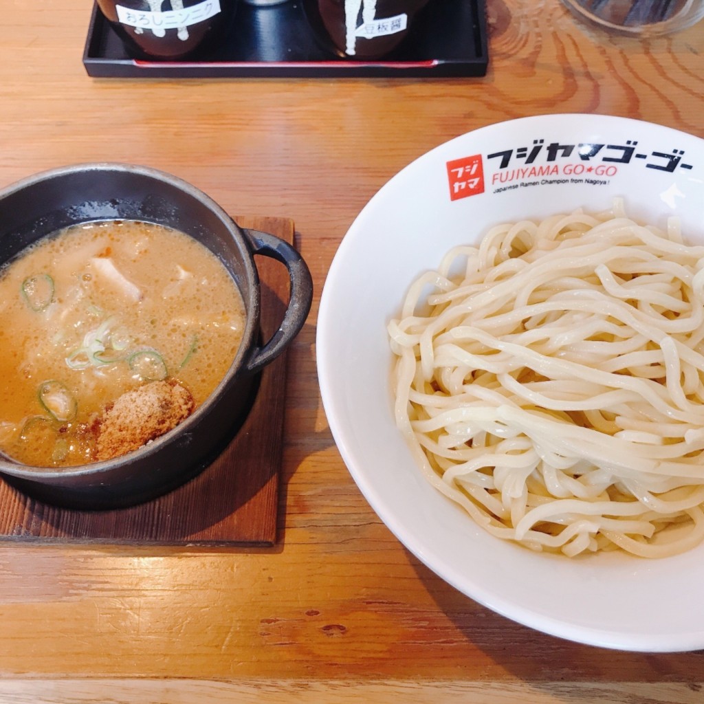 わーいわーいさんが投稿した二の丸ラーメン専門店のお店フジヤマ55 金シャチ横丁店/フジヤマゴーゴーの写真