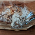実際訪問したユーザーが直接撮影して投稿した丸の内ベーカリーCurlys Croissant TOKYO BAKE STANDの写真