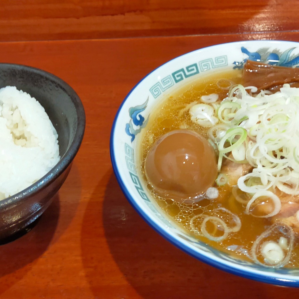 YST10さんが投稿した柳町ラーメン専門店のお店中華蕎麦 横神/チュウカソバ ヨコカミの写真