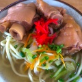 てびちそば - 実際訪問したユーザーが直接撮影して投稿した城辺沖縄料理丸吉食堂の写真のメニュー情報