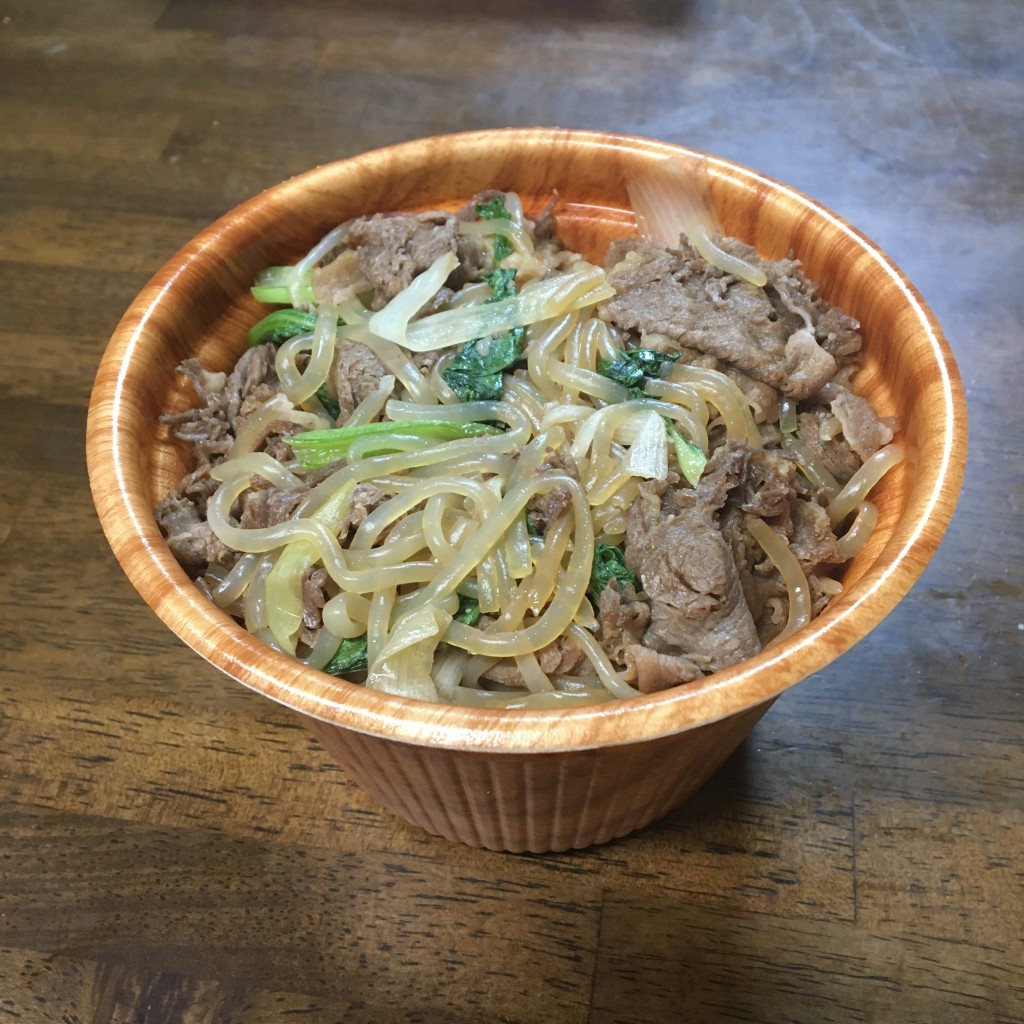 ユーザーが投稿した牛すき焼き丼の写真 - 実際訪問したユーザーが直接撮影して投稿した中町しゃぶしゃぶしゃぶ食べ 三鷹北口駅前店の写真