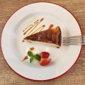 キャラメルバスクチーズ - 実際訪問したユーザーが直接撮影して投稿した高円寺南カフェlight side cafeの写真のメニュー情報