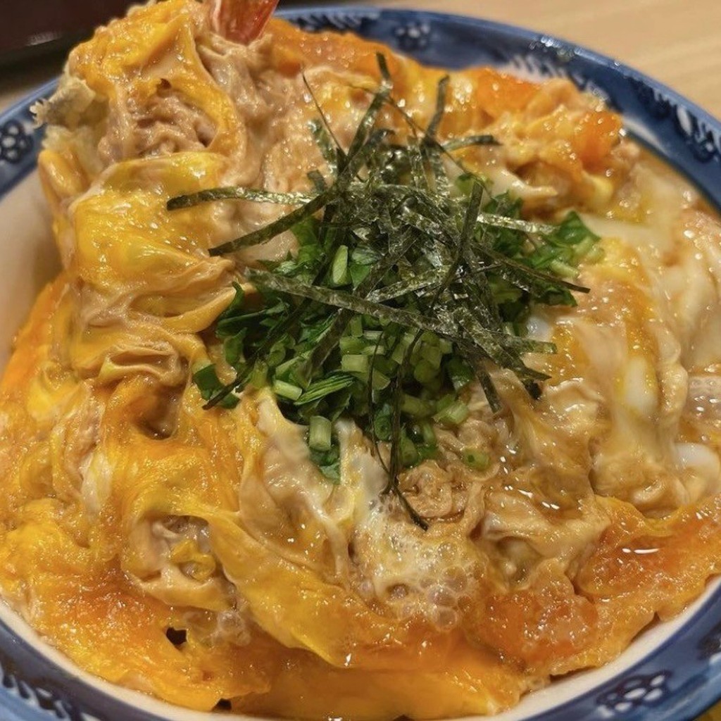 ユーザーが投稿した玉子とじ天丼の写真 - 実際訪問したユーザーが直接撮影して投稿した阿倍野筋丼もの丼丼亭 近鉄あべのハルカス店の写真