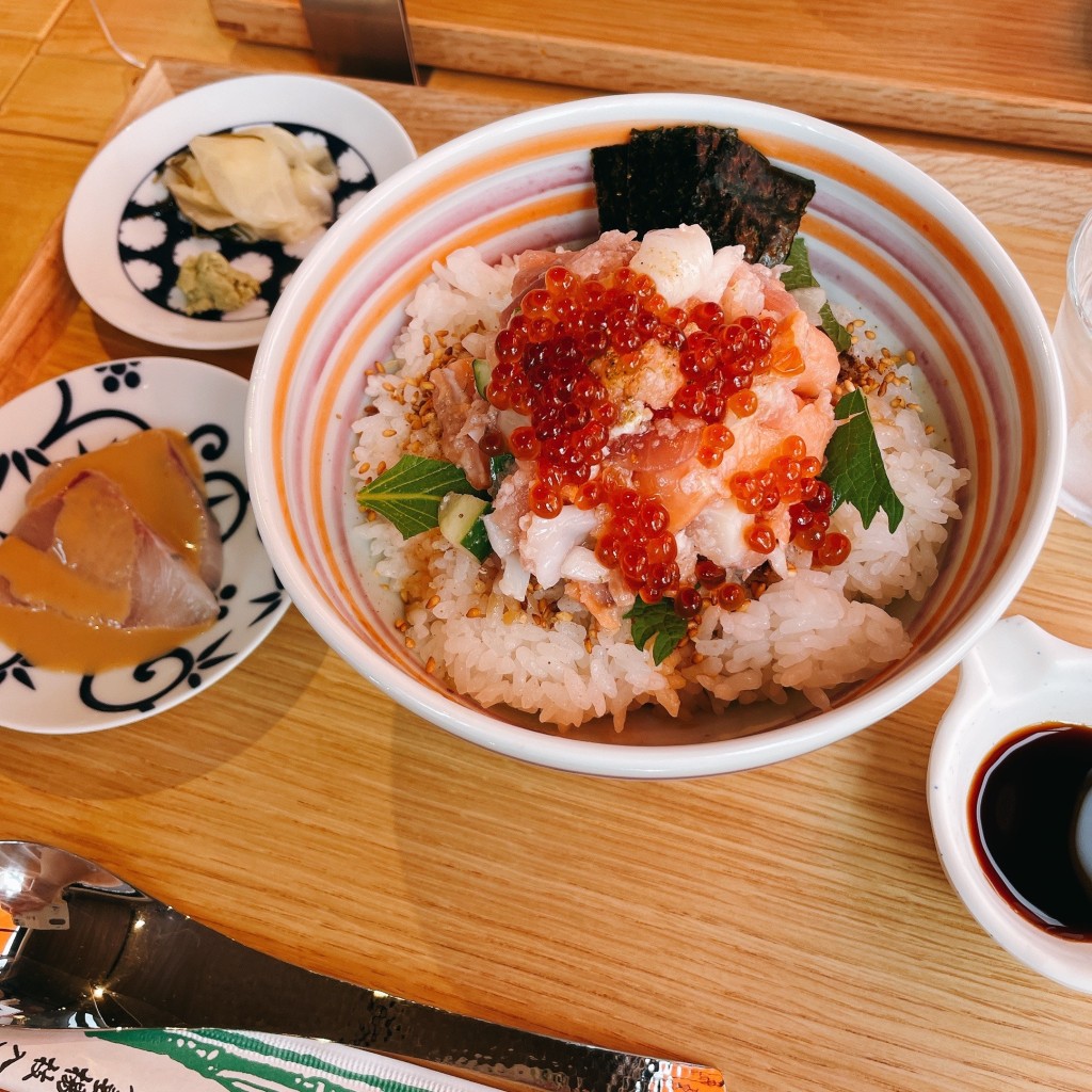 ユーザーが投稿した海鮮丼 竹の写真 - 実際訪問したユーザーが直接撮影して投稿した岩屋魚介 / 海鮮料理淡路島海鮮 なだ番の写真