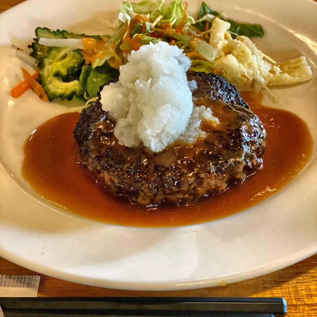 ユーザーが投稿した石垣牛ハンバーグの写真 - 実際訪問したユーザーが直接撮影して投稿した竹富郷土料理お食事処 かにふの写真