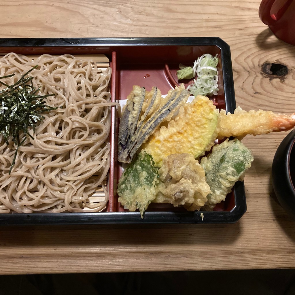 ユーザーが投稿した天ぷら蕎麦の写真 - 実際訪問したユーザーが直接撮影して投稿した湖岸通りそば八洲 本店の写真
