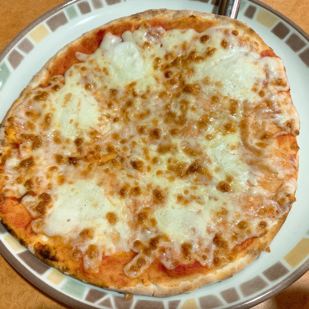 ユーザーが投稿したマルゲリータピザの写真 - 実際訪問したユーザーが直接撮影して投稿した中原イタリアンサイゼリヤ 柏増尾台店の写真