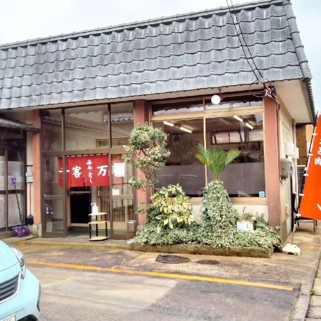 実際訪問したユーザーが直接撮影して投稿した大手町ラーメン専門店食堂みやむらの写真