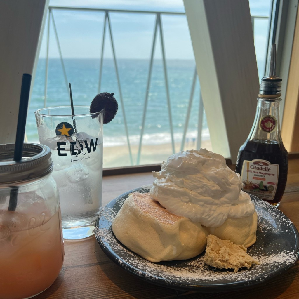 ユーザーが投稿したスフレパンケーキの写真 - 実際訪問したユーザーが直接撮影して投稿した七里ガ浜カフェEspresso D Works 七里ヶ浜の写真