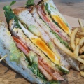 BLT&EAサンドイッチ - 実際訪問したユーザーが直接撮影して投稿した桜町カフェRHC CAFE 熊本店の写真のメニュー情報