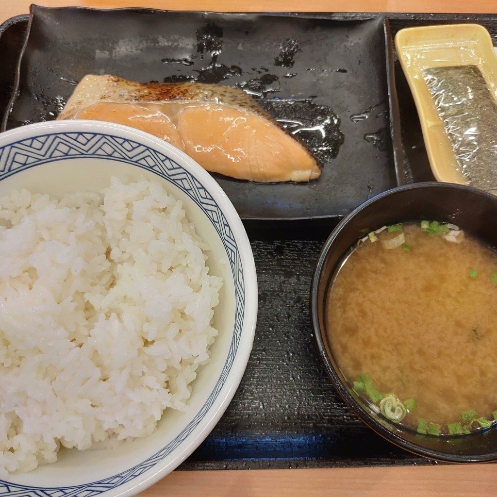 ユーザーが投稿した焼魚定食の写真 - 実際訪問したユーザーが直接撮影して投稿した的場牛丼吉野家 川越的場店の写真