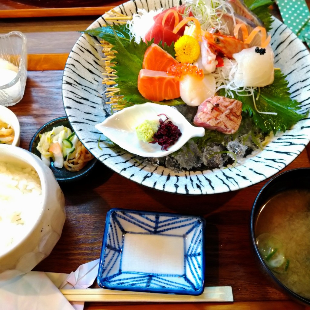 実際訪問したユーザーが直接撮影して投稿した氏家和食 / 日本料理おりょうり 里のあかりの写真