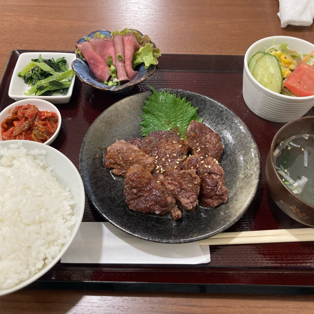 ユーザーが投稿したハラミ定食の写真 - 実際訪問したユーザーが直接撮影して投稿した本庄東肉料理肉食堂 MATSUの写真