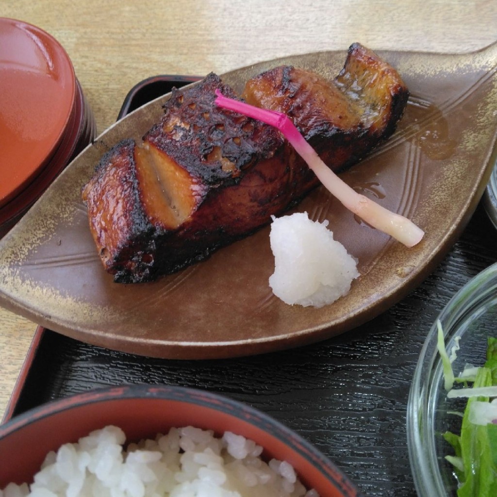 ユーザーが投稿したむつ焼き定食の写真 - 実際訪問したユーザーが直接撮影して投稿した栄町魚介 / 海鮮料理魚傳の写真