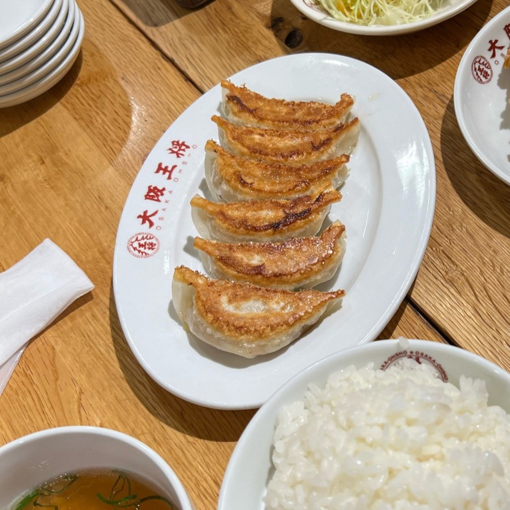 ユーザーが投稿した餃子定食セットの写真 - 実際訪問したユーザーが直接撮影して投稿した東池袋餃子大阪王将 サンシャインシティ店の写真