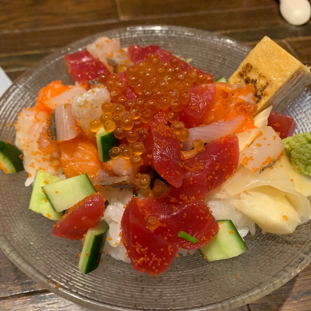 ユーザーが投稿したばらちらし丼(ランチ)の写真 - 実際訪問したユーザーが直接撮影して投稿した尾山台寿司SUSHI IZAKAYA GAKU HAWAIIの写真