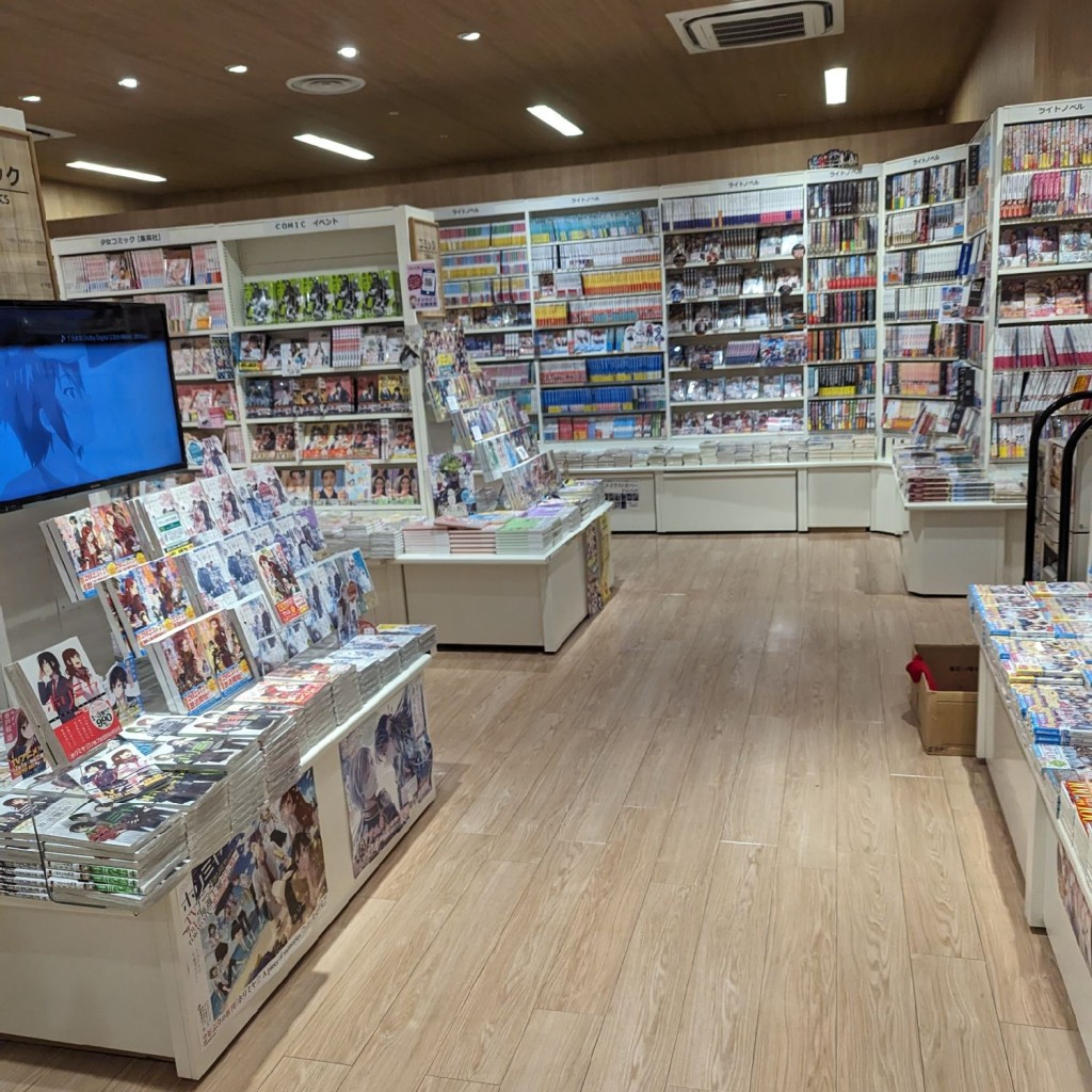 実際訪問したユーザーが直接撮影して投稿した高野西開町書店 / 古本屋アミーゴ書店 アバンティ ブックセンター 洛北店の写真