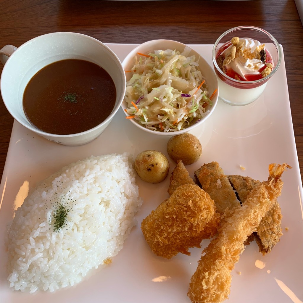 実際訪問したユーザーが直接撮影して投稿した昭和町洋食シャ ボヌールの写真