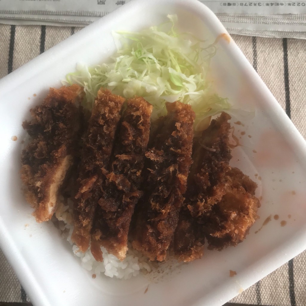 ユーザーが投稿したソースカツ丼(梅)の写真 - 実際訪問したユーザーが直接撮影して投稿した北野四条とんかつかつや 札幌清田店の写真