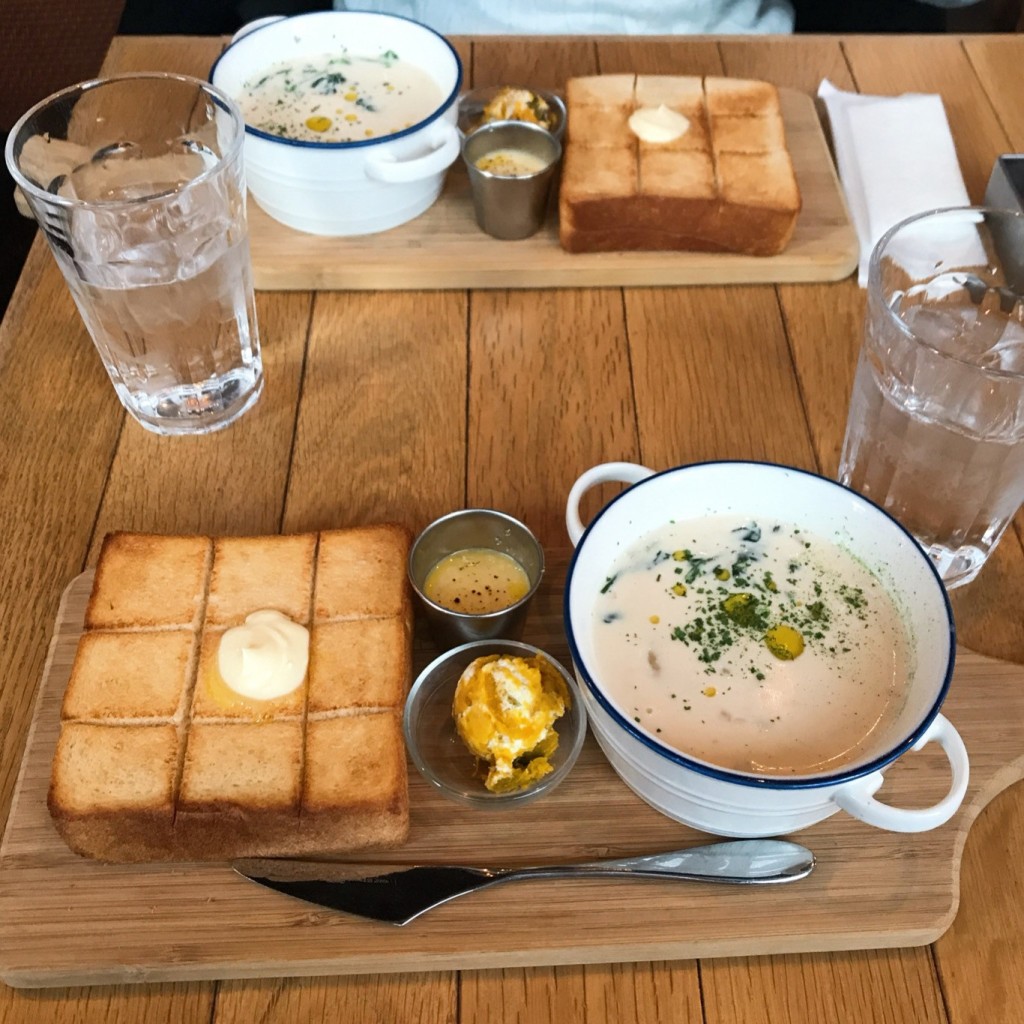 [飲まない日のご飯]をテーマに、LINE PLACEのユーザーにてのさんがおすすめするグルメ店リストの代表写真