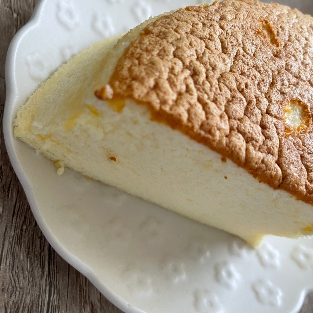 ユーザーが投稿したチーズケーキの写真 - 実際訪問したユーザーが直接撮影して投稿した駅家町大字上山守ベーカリーカナディアンの写真
