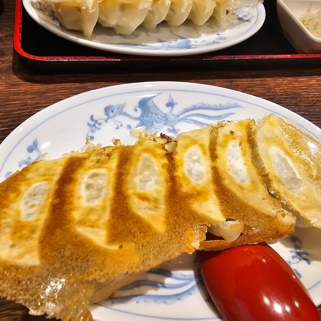 ユーザーが投稿したL生姜焼き豚汁定食の写真 - 実際訪問したユーザーが直接撮影して投稿した駅前通り餃子典満餃子の写真