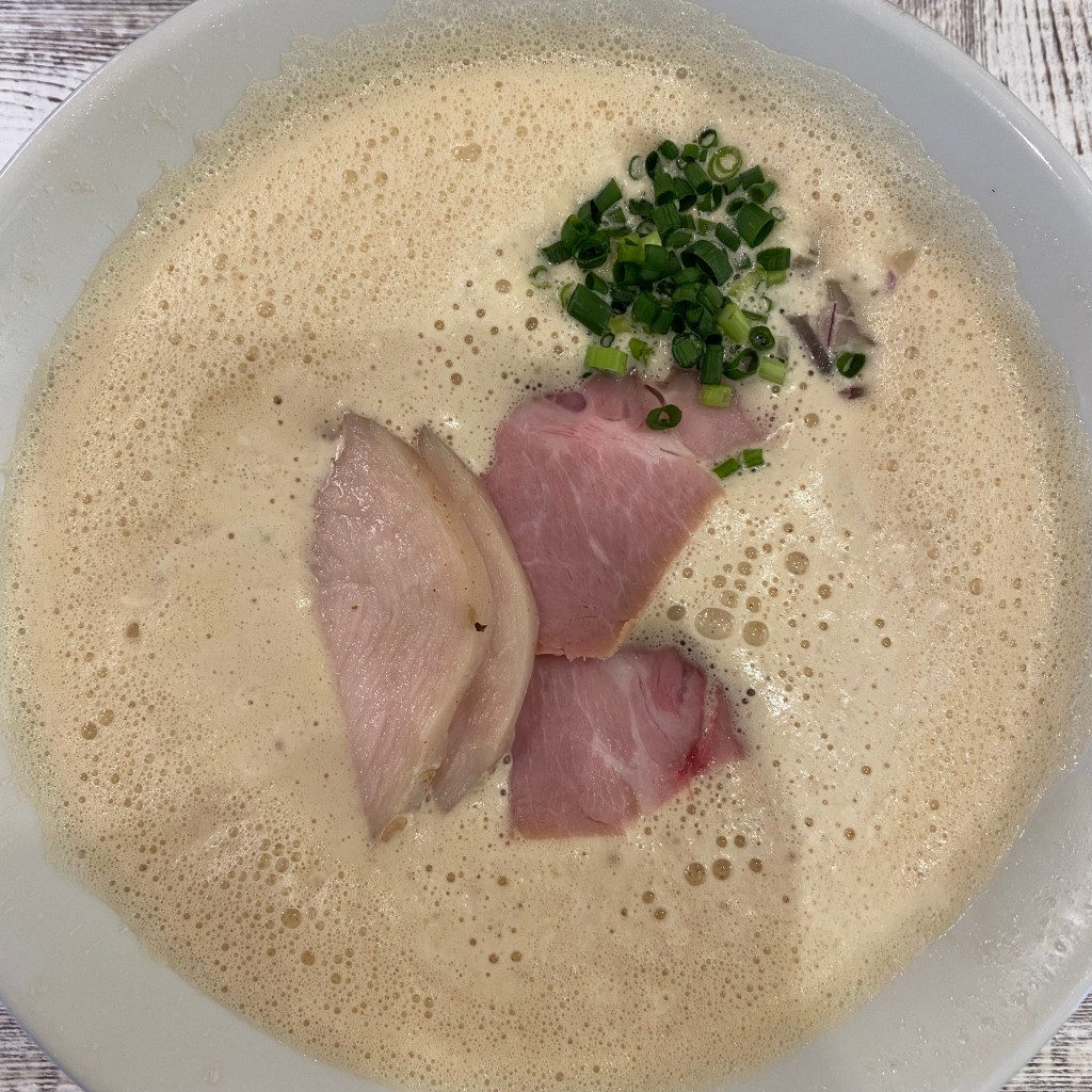 ユーザーが投稿した鶏しょうゆラーメンの写真 - 実際訪問したユーザーが直接撮影して投稿した瑞光ラーメン / つけ麺ラーメン家 あかぎの写真