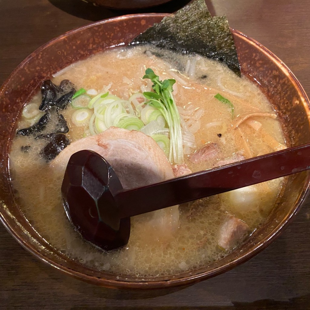 Ayuringoooさんが投稿した南五条西ラーメン専門店のお店白樺山荘ラーメン横丁店/シラカバサンソウラーメンヨコチョウテンの写真