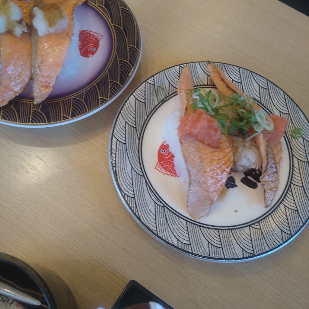 ユーザーが投稿した寿司の写真 - 実際訪問したユーザーが直接撮影して投稿した重本回転寿司魚魚丸 稲沢店の写真