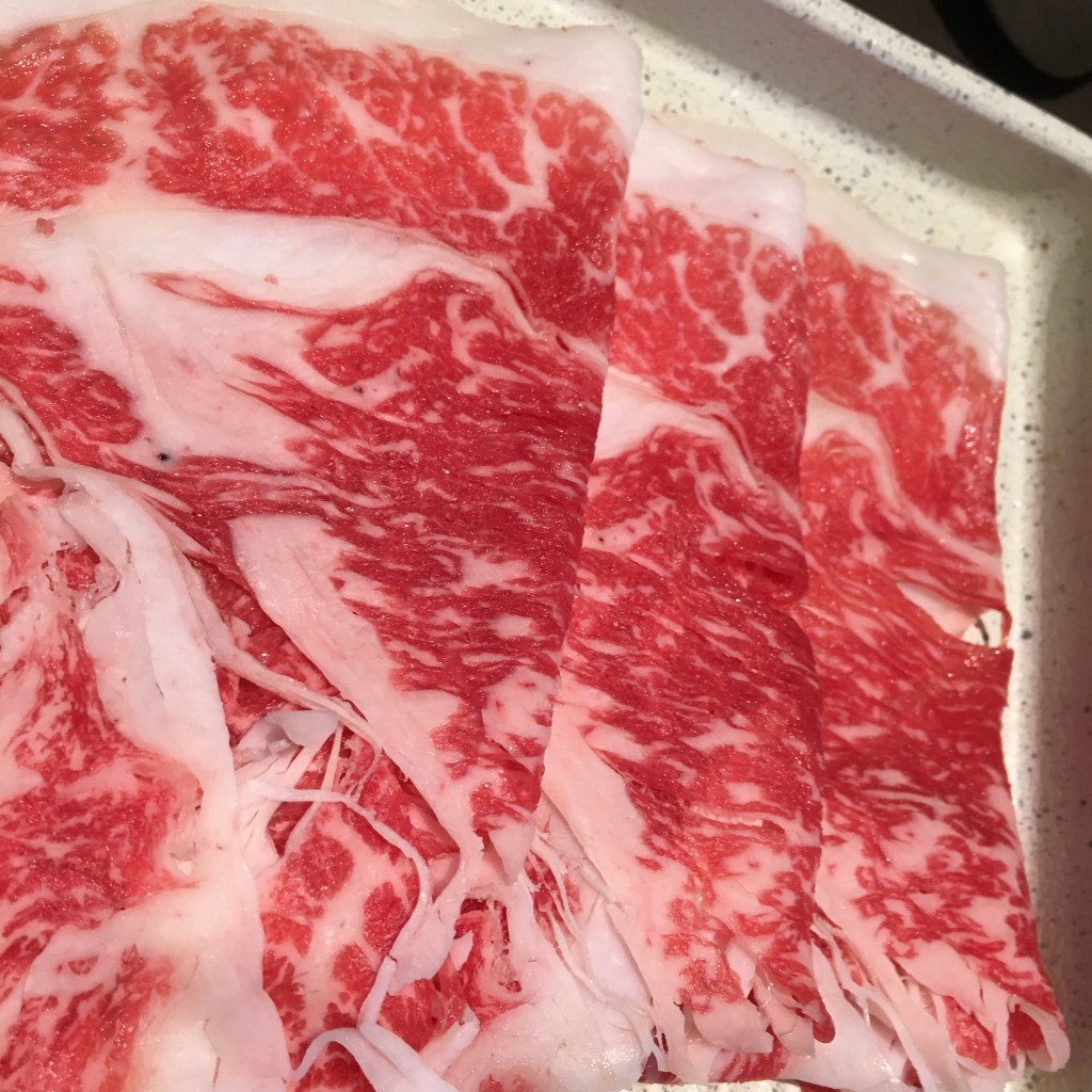 ユーザーが投稿した黒毛牛肉5500円の写真 - 実際訪問したユーザーが直接撮影して投稿した六丁の目南町しゃぶしゃぶゆず庵 仙台六丁の目店の写真