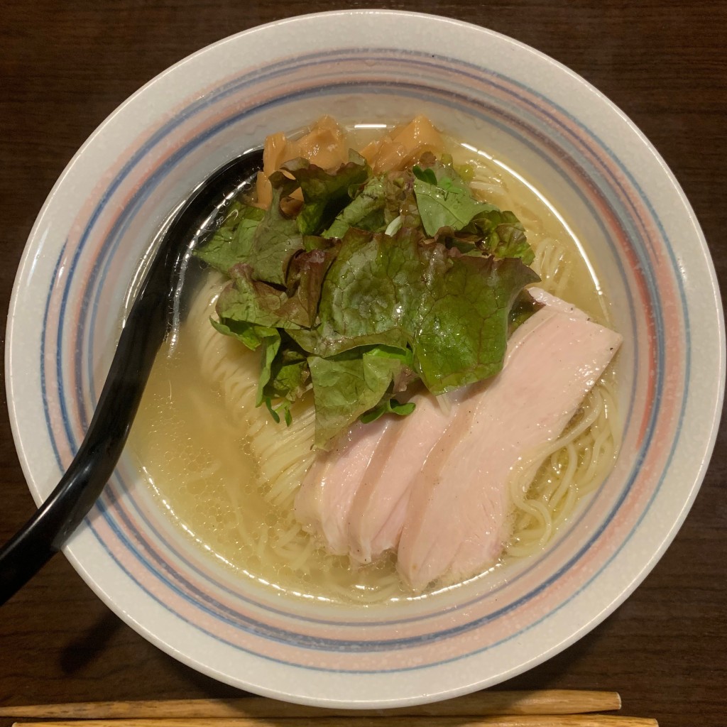 ユーザーが投稿した鶏塩ラーメンの写真 - 実際訪問したユーザーが直接撮影して投稿した中央通ラーメン専門店HINCHIの写真