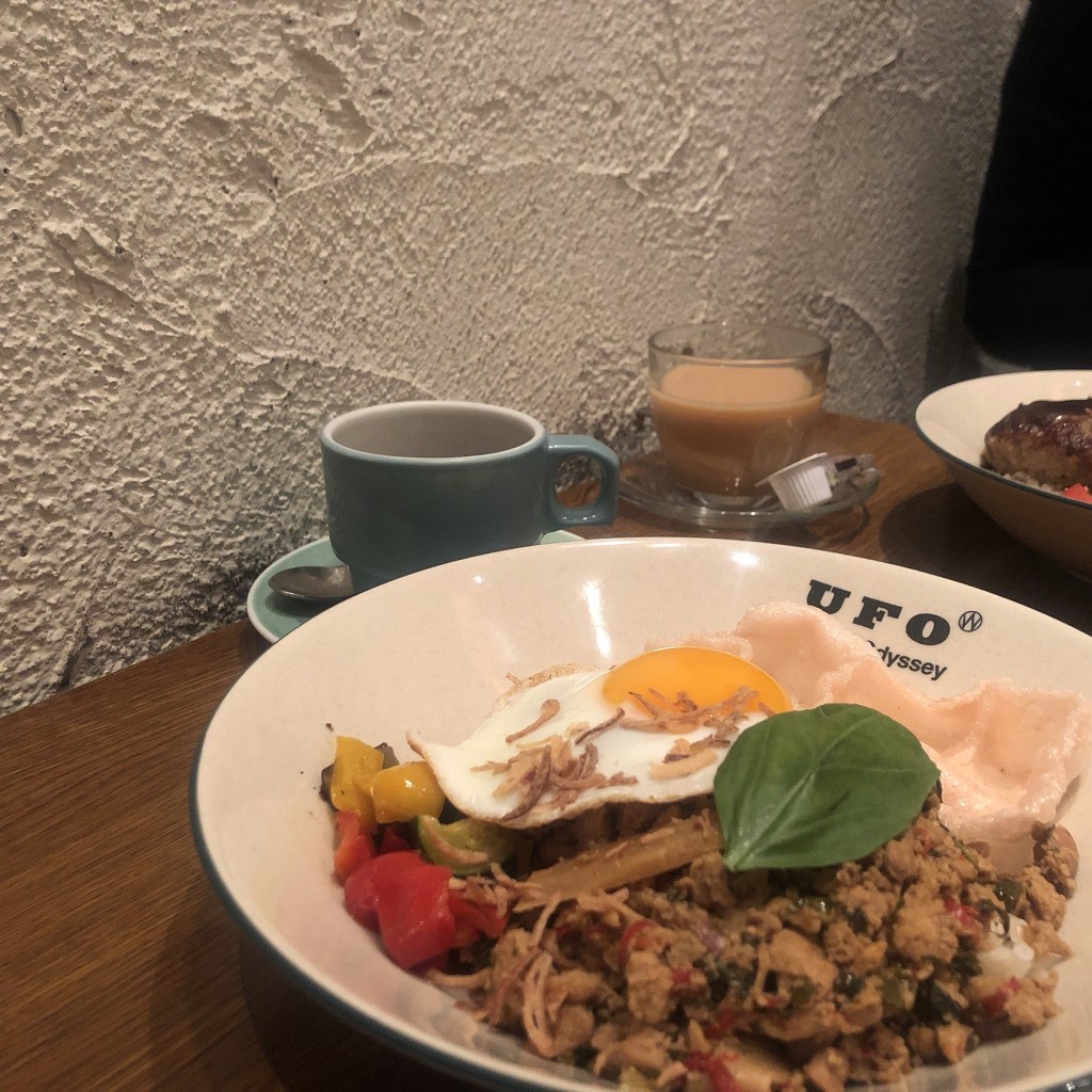 ユーザーが投稿したガパオライスの写真 - 実際訪問したユーザーが直接撮影して投稿した上野カフェWIRED CAFEアトレ上野の写真