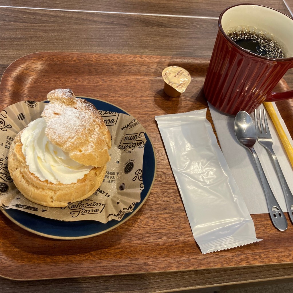 ユーザーが投稿したシュークリームセットの写真 - 実際訪問したユーザーが直接撮影して投稿した貴船カフェ熊野ロマンスcoffeeの写真