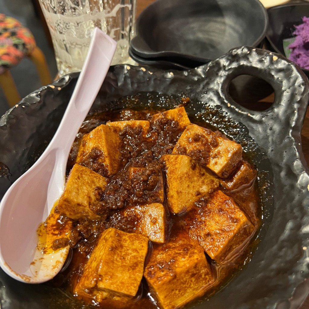 ユーザーが投稿した島豆腐のマーボー豆腐の写真 - 実際訪問したユーザーが直接撮影して投稿した平良沖縄料理あかがーら 宮古島店の写真