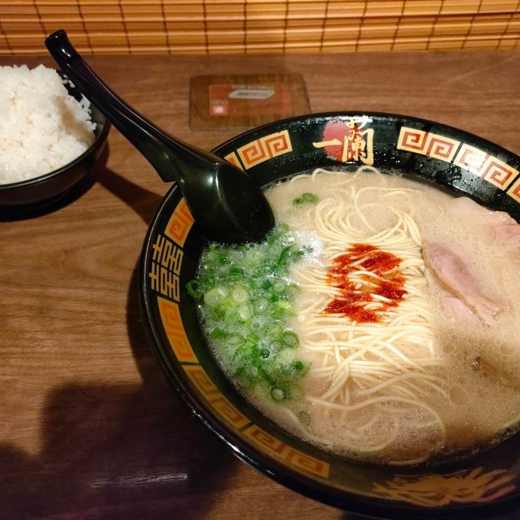 ユーザーが投稿したとんこつ拉麺の写真 - 実際訪問したユーザーが直接撮影して投稿した芝田ラーメン専門店一蘭 梅田芝田店の写真